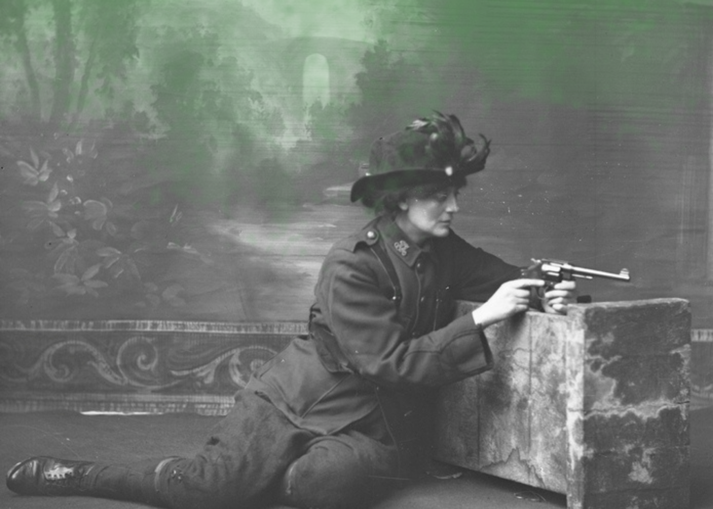 Dressed in revolution website image